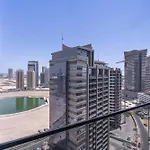Stylish 1-Bedroom Retreat In Amal Tower Sports City