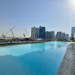 Exclusive 1 Bedroom In Trillionaire Residences