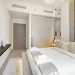 Grande Tranquil 2Br Next To Dubai Opera By Bms