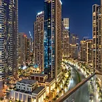 First Class 3Br Luxurious Downtown Getaway