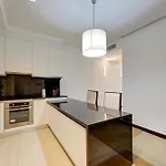 Blue Breeze - The Address Dubai Marina Mall Residence