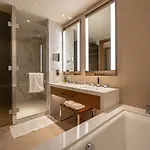 Venetian - Breathtaking Burj Khalifa Views From Luxury 3Br