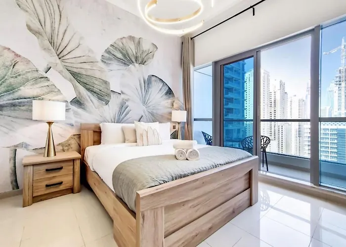 Bay Central, Dubai Marina - Exquisite One Bed With Marina View