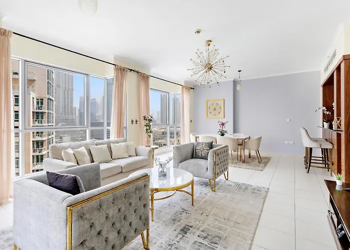 The Most Amazing 2Br, Near Burj Park With A Gym & Pool