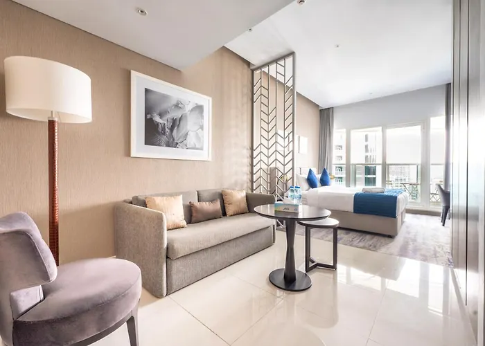 Studio Apartment In Damac Maison Prive Businessbay - Dubai Canal View
