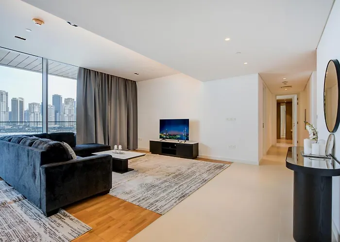 Mira Holiday Homes - Newly 2 Bedroom In Bluewaters With Sea View