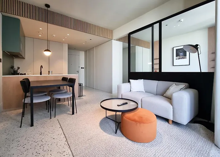 Upside Living 1 Bedroom In Business Bay