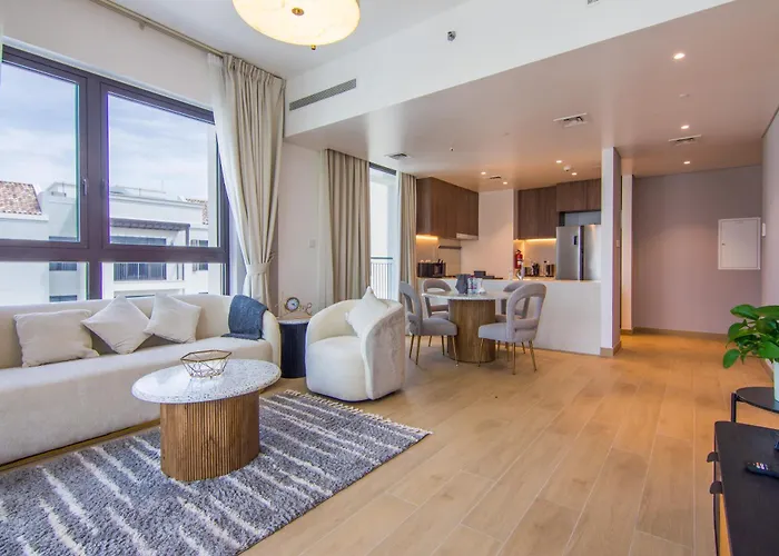 Affluent 2Br With Beach Access - La Cote