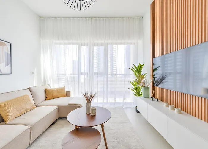 Elegant 1Br Apartment At Bellevue Residence