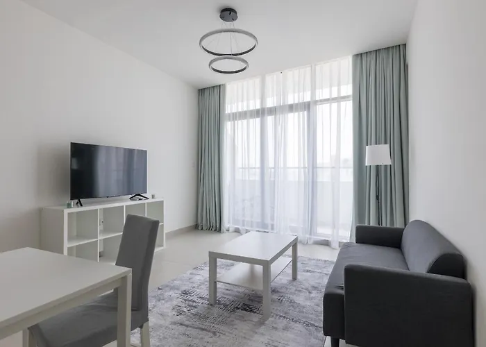 Splendid 1Br In Living Garden