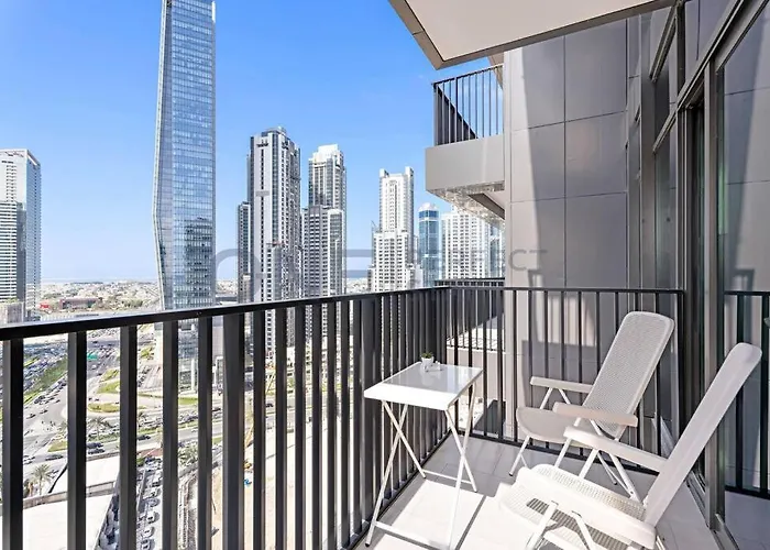 1Br Stunning Views In Business Bay With Pool & Gym