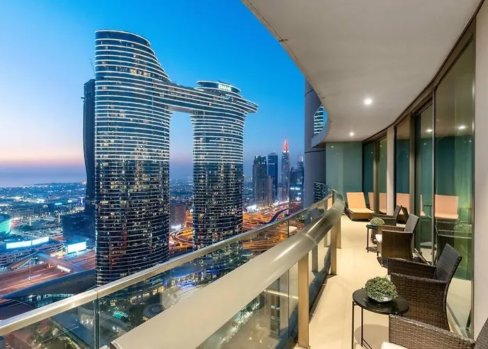First Class 2Br Chic Cityscape