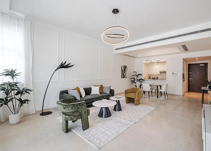 1Br With Burj Khalifa View Bay Square Business Bay