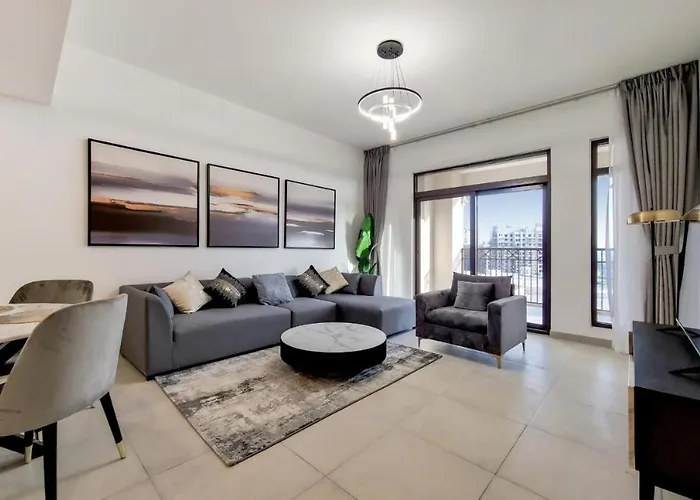 Luxury One Bedroom