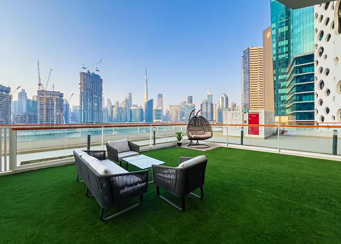 Millennium Binghatti Residence 2Br Burj Khalifa And Lake