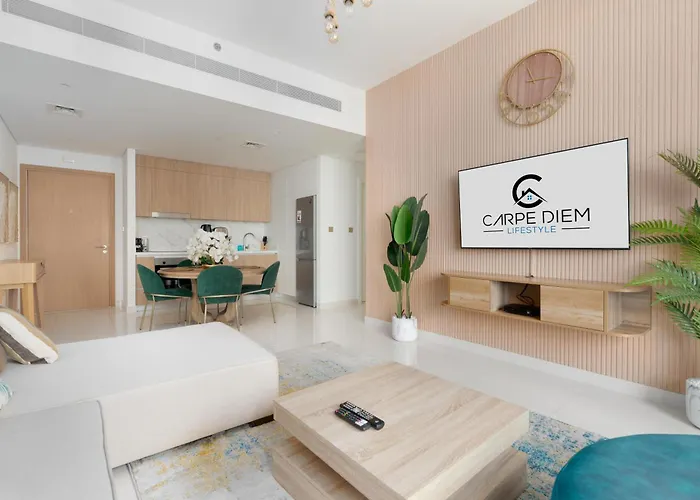 Beach Vista 2 - Beachfront Stunning - Full Sea Views