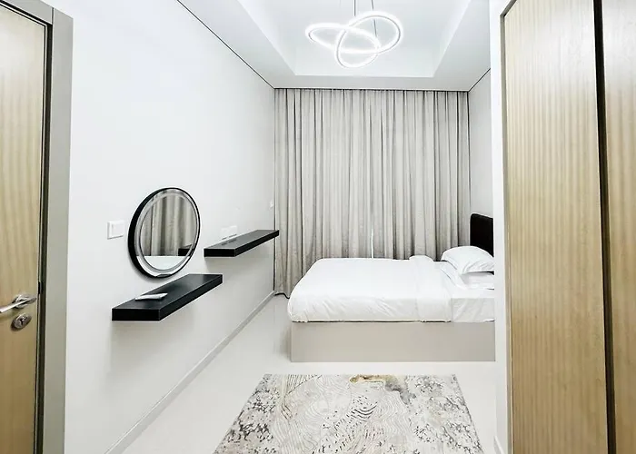 Damac Aykon 2 Bedroom Business Bay - Ezytrac Vacation Homes