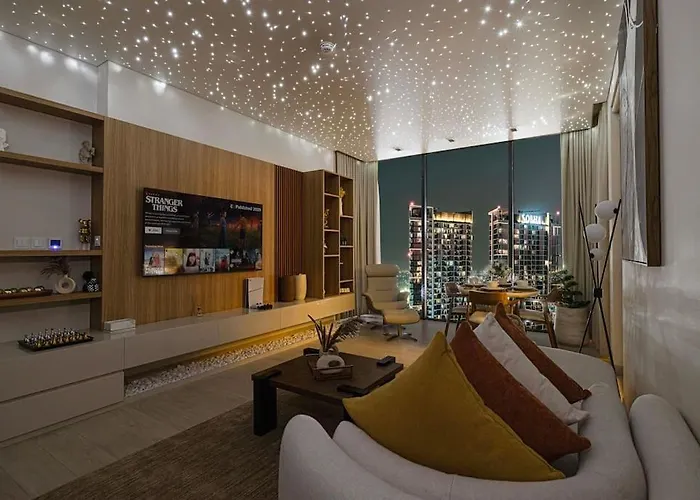 2Br Luxury Stay With Starry Ceiling