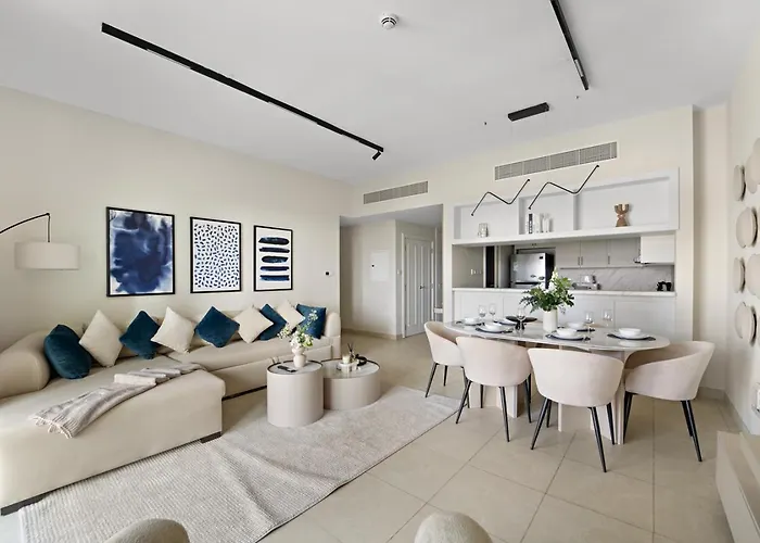 Stunning 2-Bedroom Apartment Travo