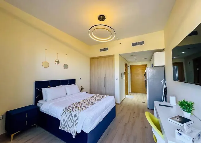 Cozy Studio In Azizi Aura - Dubai