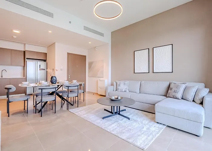 Burj Khalifa View I Downtown I 2 Bedroom Apartment