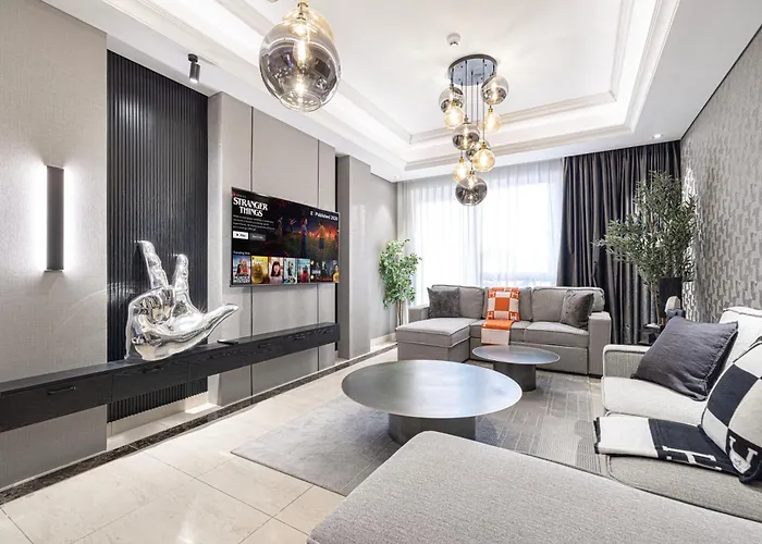3Br Luxury Escape At Mon Reve I Access To Pool And Gym