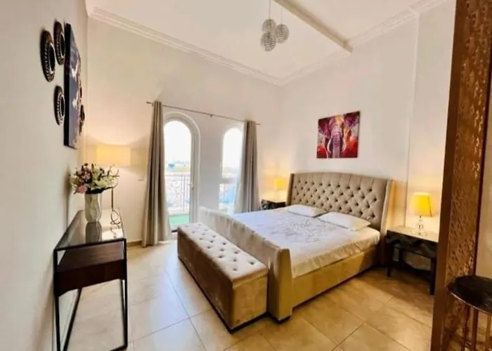 Huge Exclusive Comfortable Studio With Canal View!