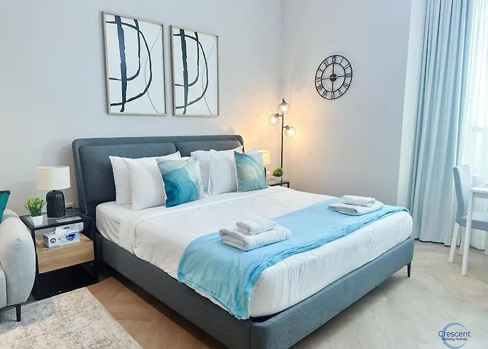 Elegant Living In Capital Bay