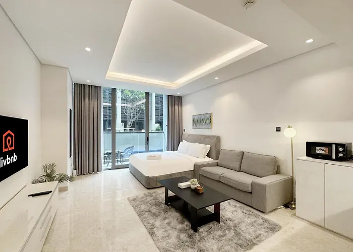 Livbnb- Modern Meets Comfort, Studio With Balcony