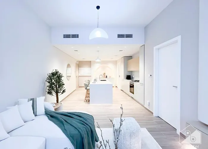 Sophisticated 1B Apartment In Belgravia Heights II