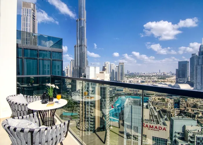 Luxurious 2Bdr Apartment With Burj Khalifa Views