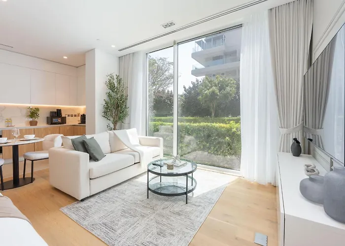 Calm Studio With Relaxing Atmosphere In Al Barari