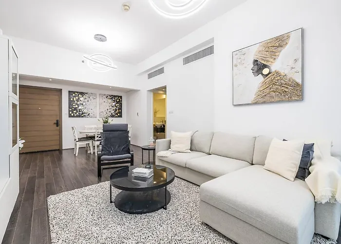 Unique Cosy &Spacious 2Br In Al Sufouh