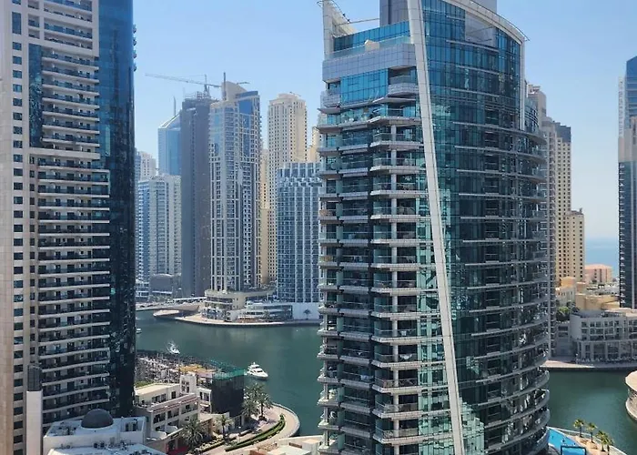 Marina Nest - Spacious One Bed Apt In Marina With A View Near Metro And Tram