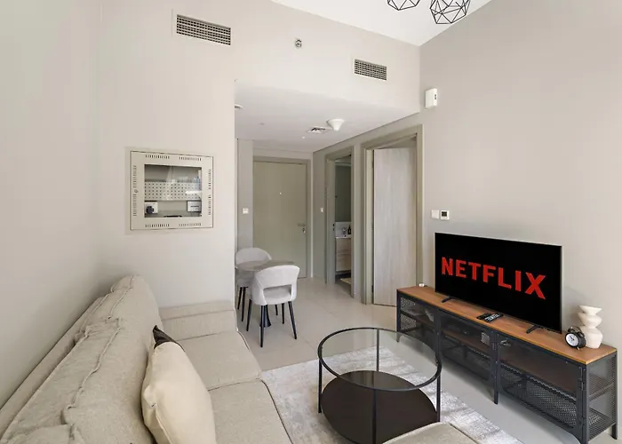 Vayk - Stylish 1 Bd In Business Bay