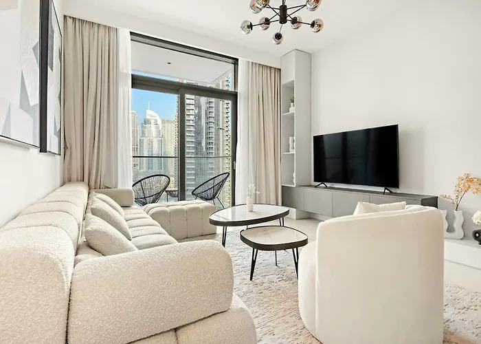 First Class 3Br Luxurious Downtown Getaway