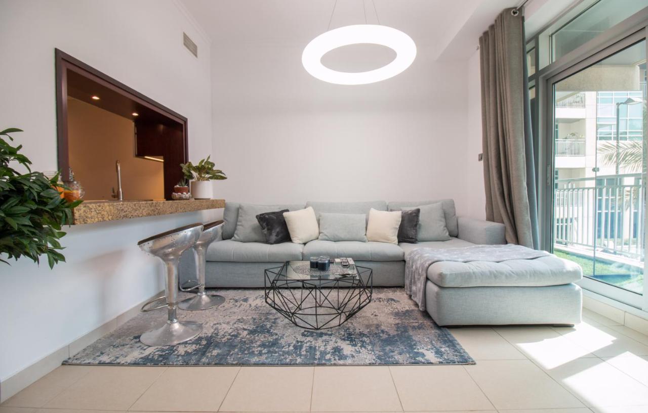 Luxury At Downtown! Full Burj Khalifa View! Burj Views L Apartment Dubai