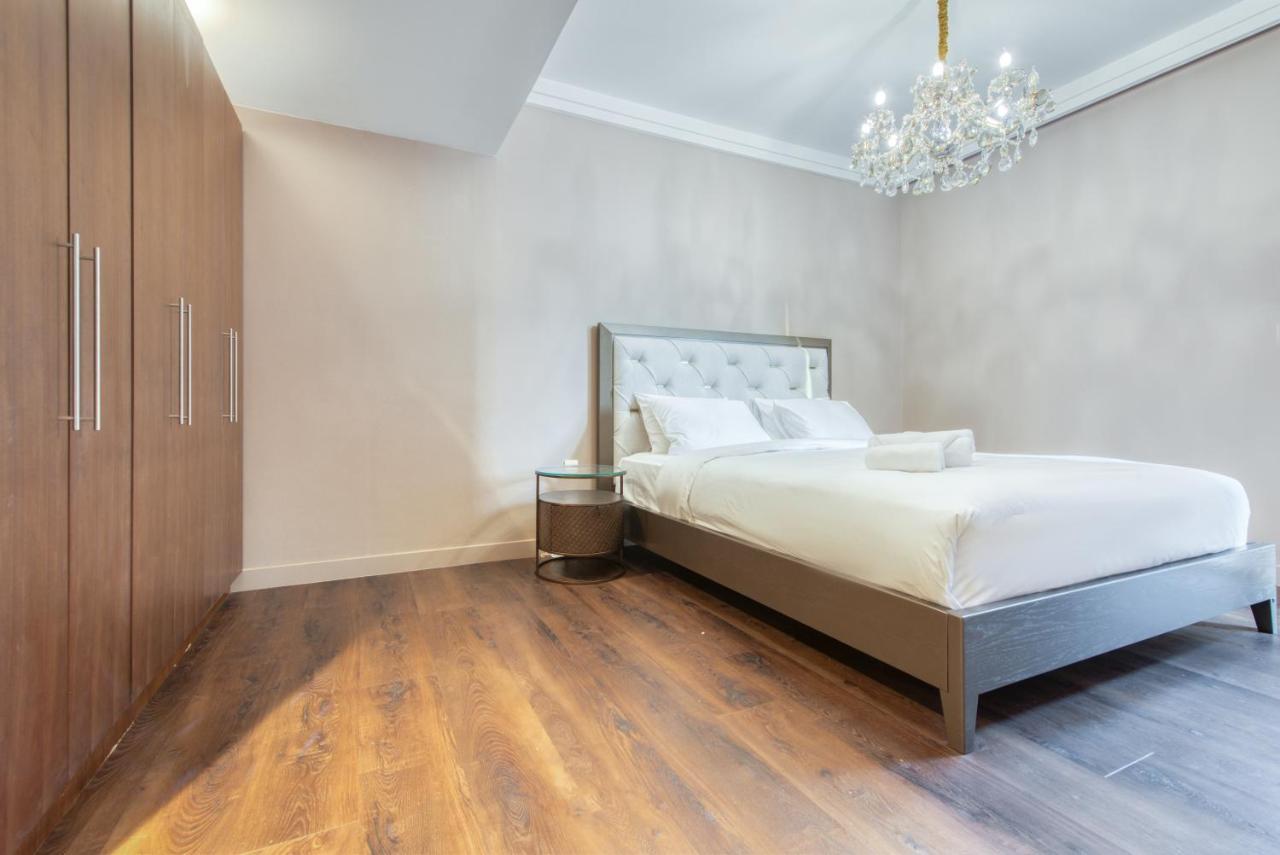 Apartment Luxurious 3 Bedroom In Boulevard Point, Connected To Mall