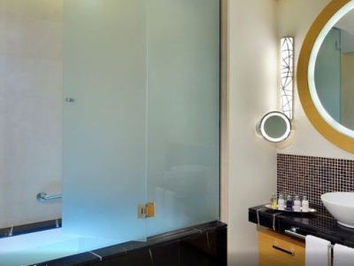Marriott Executive Al Jaddaf, Hotel