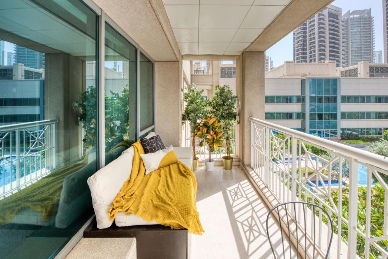 Maison Privee - Radiant Urban Retreat With Iconic Burj Khalifa Vws * Dubai
