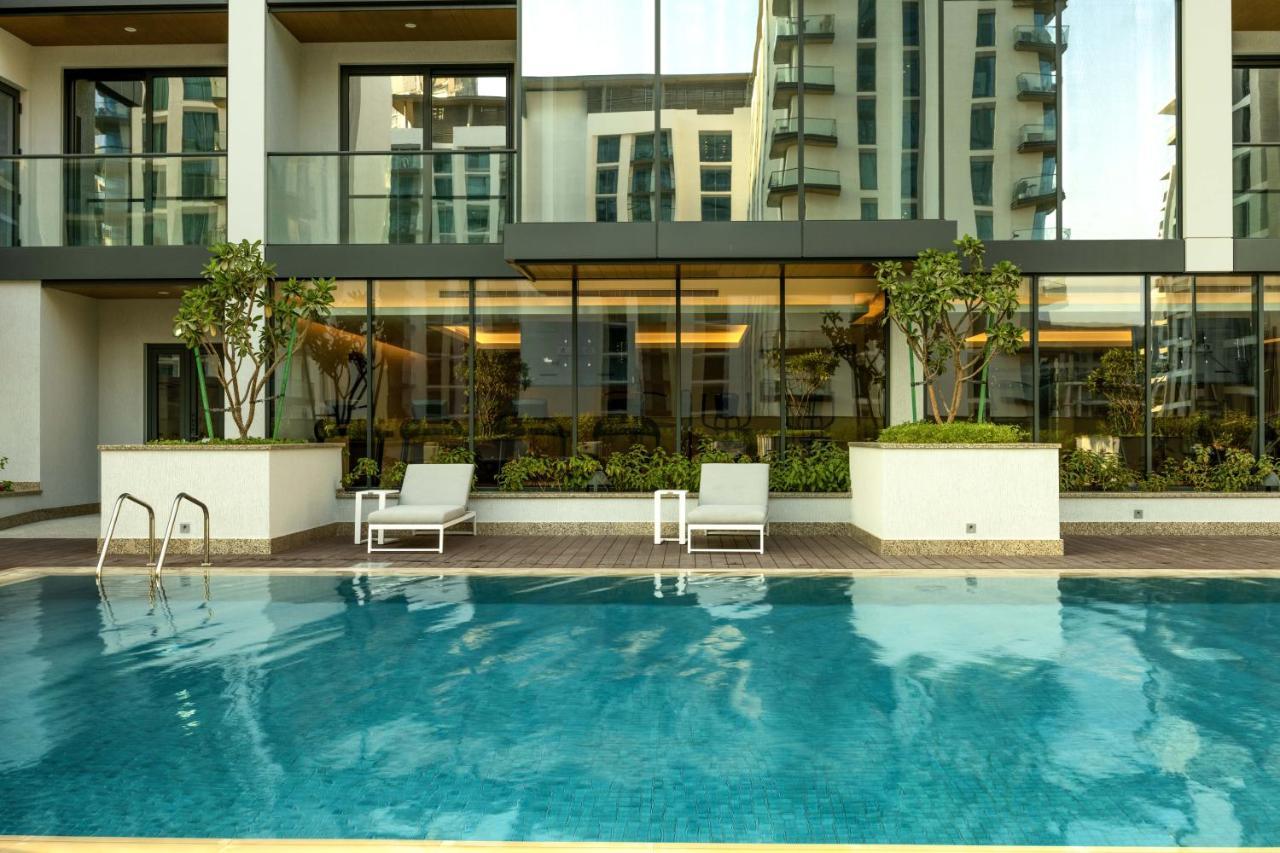 Sensational 3br Holiday Near Burjkhalifa Apartment