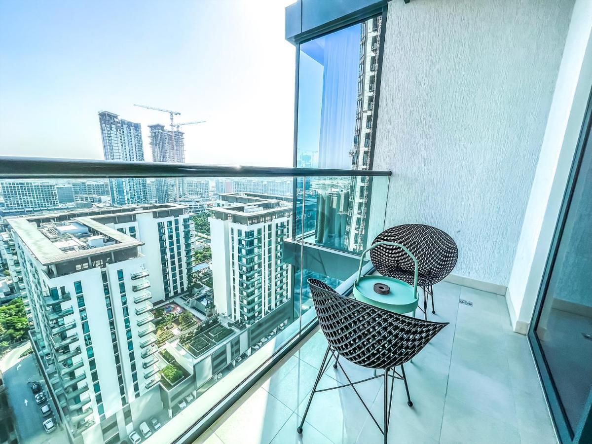 Sensational 3br Holiday Near Burjkhalifa * Dubai