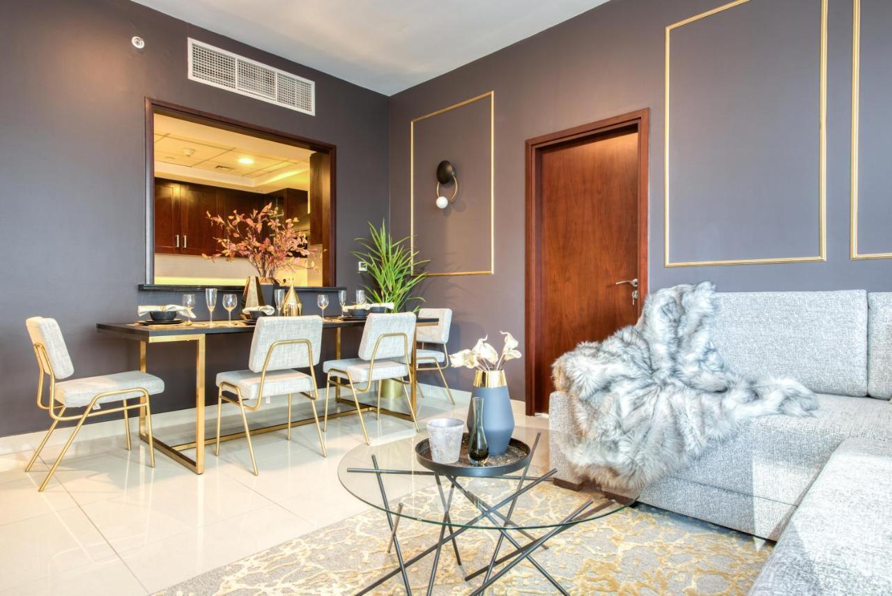 Apartment Maison Privee - Radiant Urban Retreat With Iconic Burj Khalifa Vws *