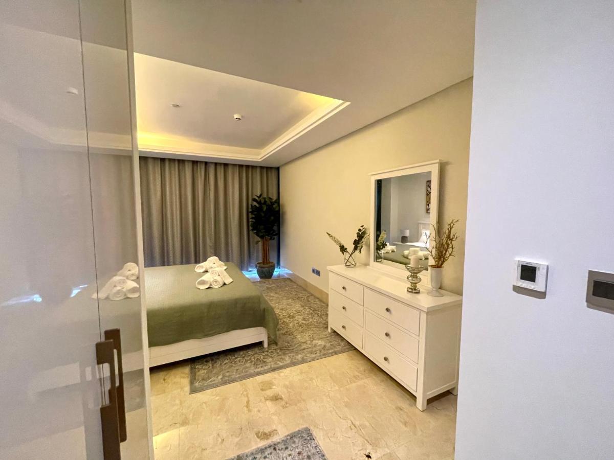 Dar Vacation - Stunning Palm View 3bdr Apartment *