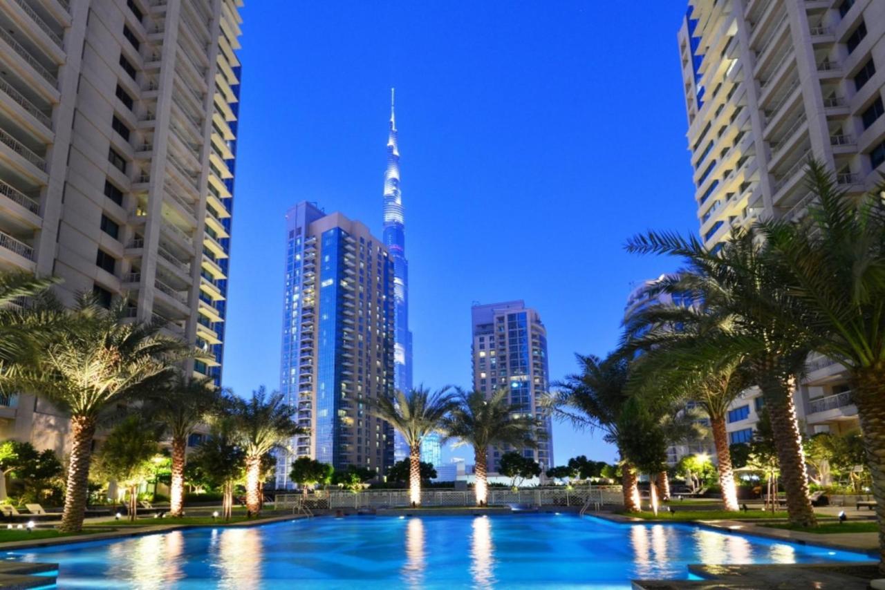 Maison Privee - Radiant Urban Retreat With Iconic Burj Khalifa Vws Dubai