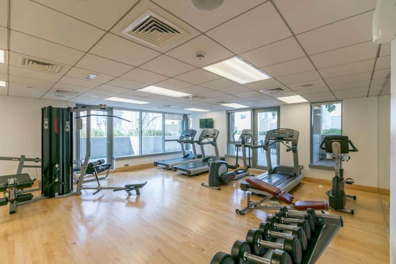 Apartment Maison Privee - Radiant Urban Retreat With Iconic Burj Khalifa Vws *