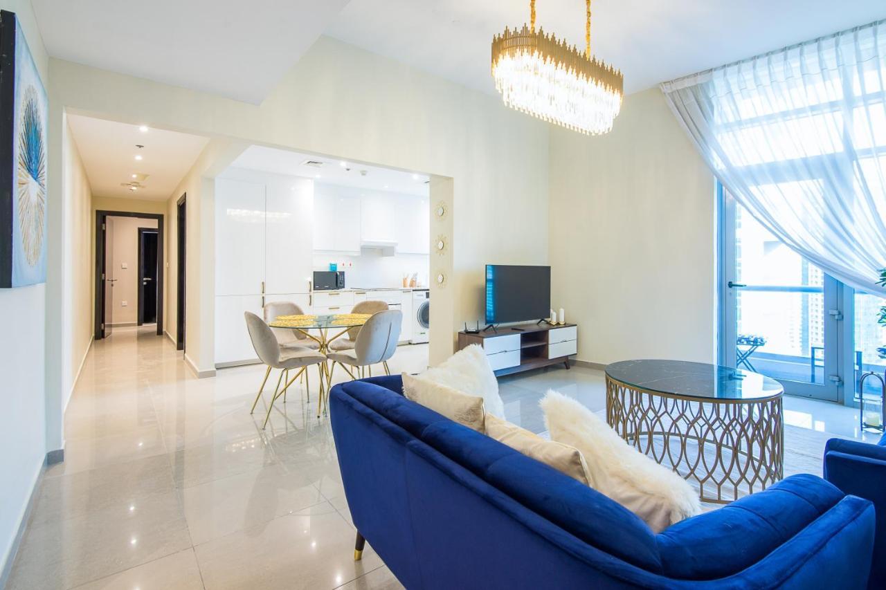 Stunning Marina View - 2br High Floor *