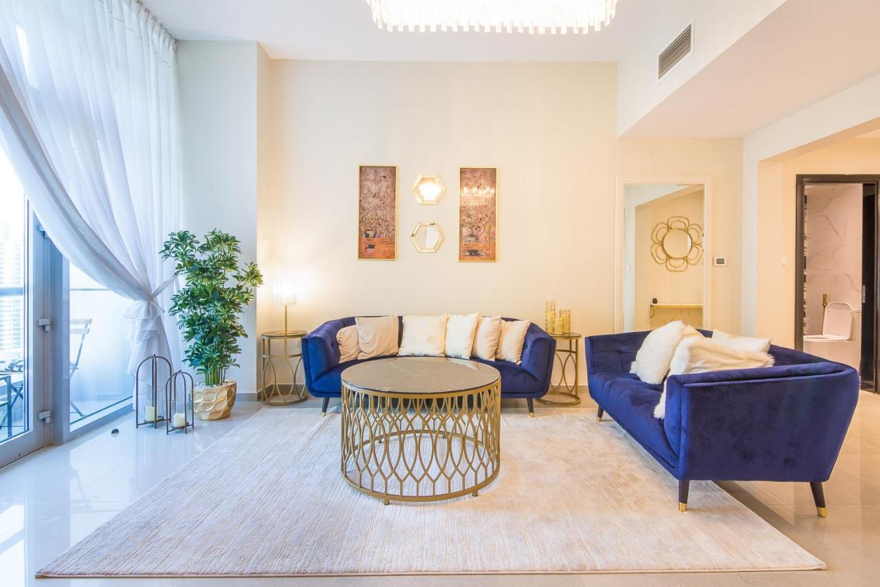 Stunning Marina View - 2br High Floor Apartment
