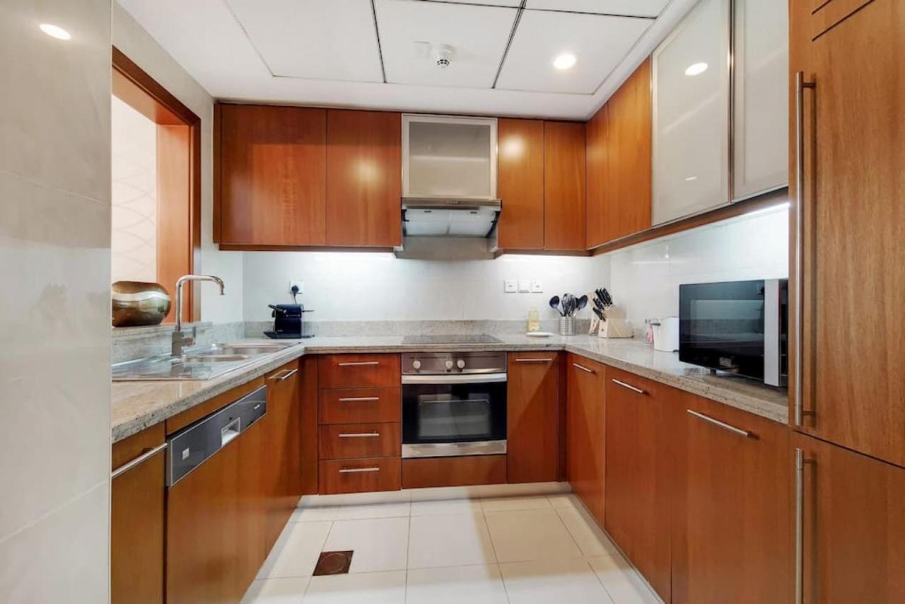 Standpoint B, Downtown - Comfortable One Bedroom Apartment *