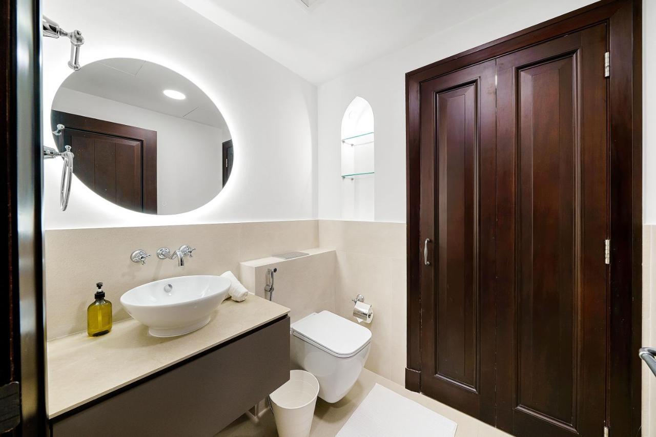 Apartment Classy Design 2br In Old Town W/ Burj Khalifa View